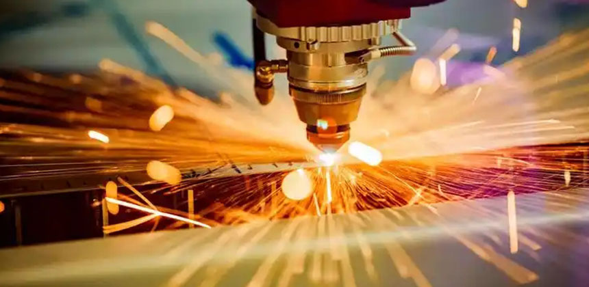 领秀激光切割机助推钣金加工效率新突破